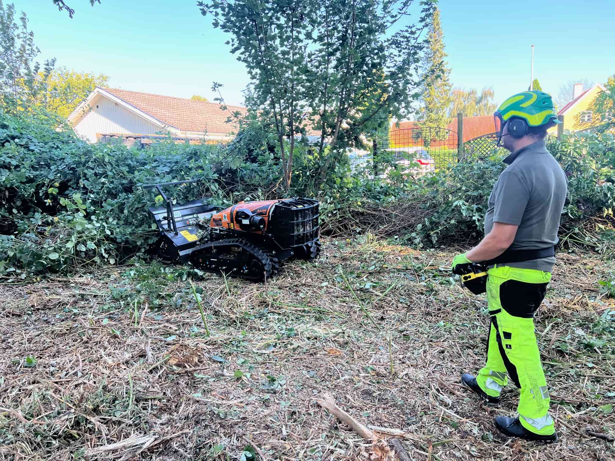 Fjernstyret robotknuser til svært terræn